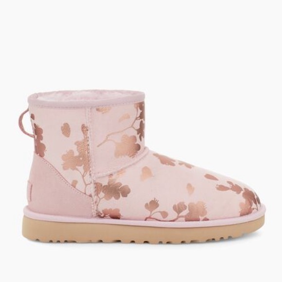 UGG | Classic Mini Floral Foil Seashell Pink New In Box - Picture 8 of 8